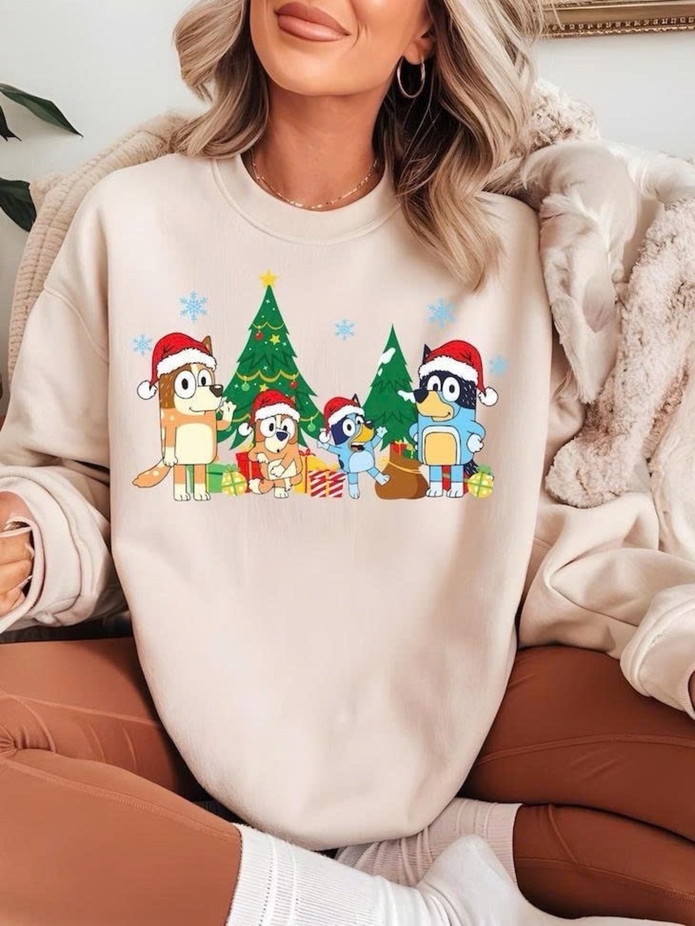 Holiday Cartoon Family Crewneck Sweatshirt - Cream